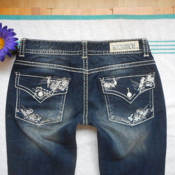 New Rock & Roll Cowgirl Jeans Size 29 Dark Blue Low Rise Boot Cut Denim - Picture 9 of 13